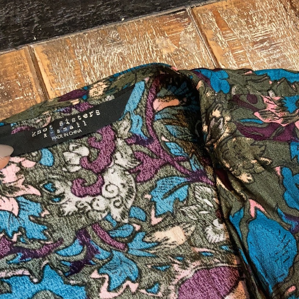 Knot Sisters NWT Morrison Kimono Dress. X-small. - Picture 2 of 3
